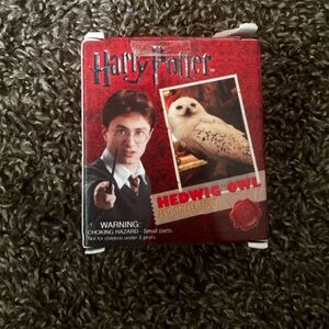 NEW in box Harry Potter figure and sticker book hedwig the owl potter head fans